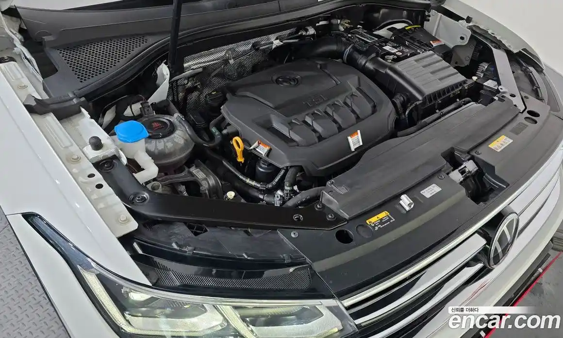 Volkswagen Tiguan 2022 2.0 Автомат в Москве № 168541, фото 5