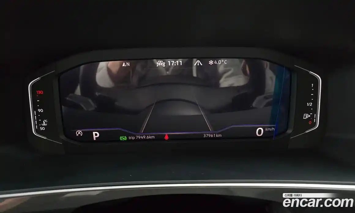 Volkswagen Tiguan 2022 2.0 Автомат в Москве № 168541, фото 7