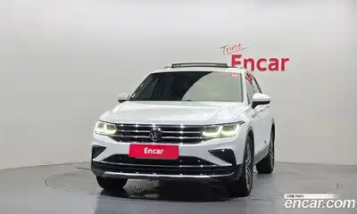 Volkswagen Tiguan 2023 2.0 Автомат в Москве № 168566, миниатюра 11