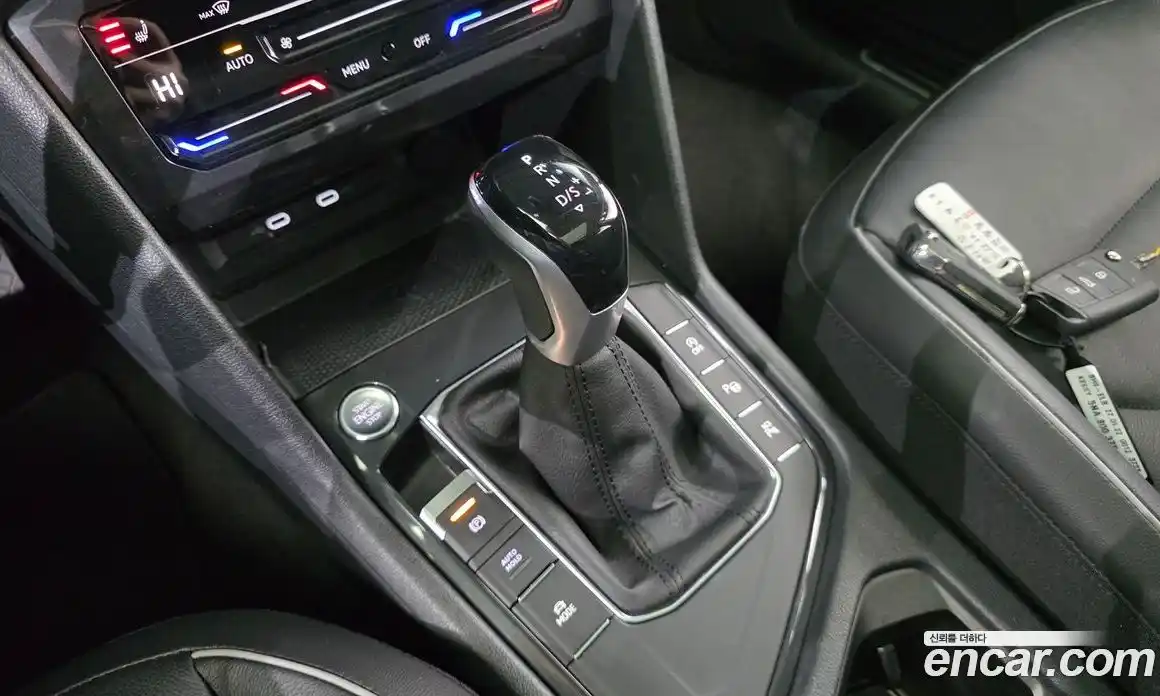 Volkswagen Tiguan 2023 2.0 Автомат в Москве № 168566, фото 16