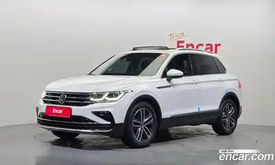 Volkswagen Tiguan 2023 2.0 Автомат в Москве № 168566, миниатюра 5