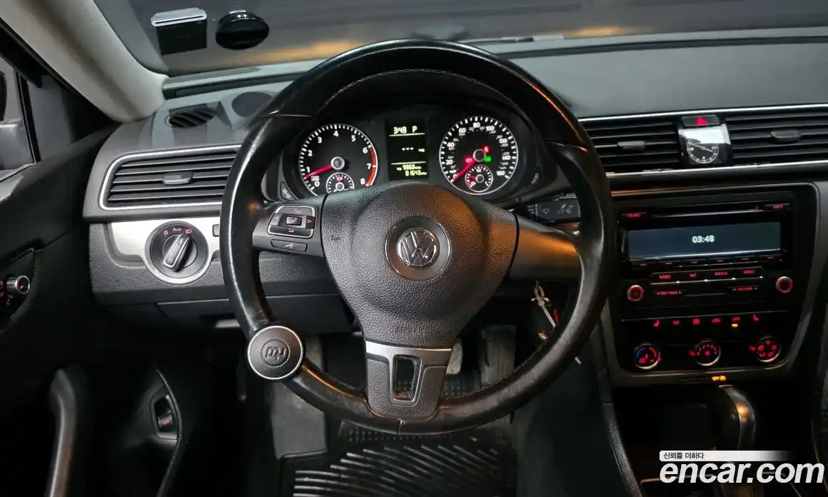 Volkswagen Passat 2015 1.8 Автомат в Москве № 169116, фото 3