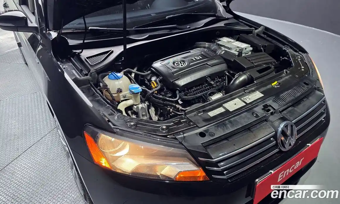 Volkswagen Passat 2015 1.8 Автомат в Москве № 169116, фото 8