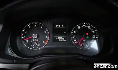 Volkswagen Passat 2015 1.8 Автомат в Москве № 169116, миниатюра 9