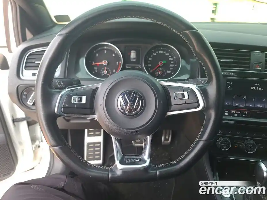 Volkswagen Golf 2014 2.0 Автомат в Москве № 169298, фото 13