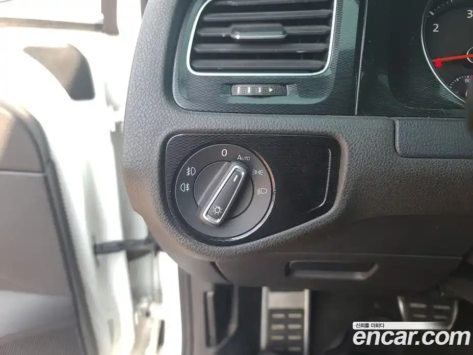 Volkswagen Golf 2014 2.0 Автомат в Москве № 169298, фото 18