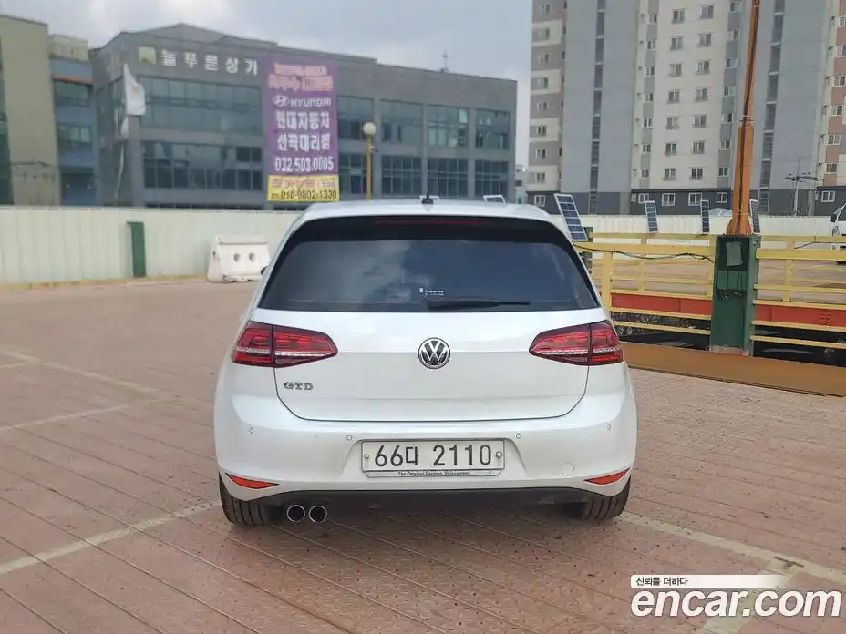 Volkswagen Golf 2014 2.0 Автомат в Москве № 169298, фото 6