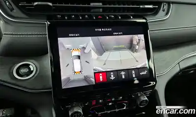 Jeep Cherokee 2023 3.6 Автомат в Москве № 169360, миниатюра 2