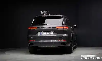 Jeep Cherokee 2023 3.6 Автомат в Москве № 169360, миниатюра 5