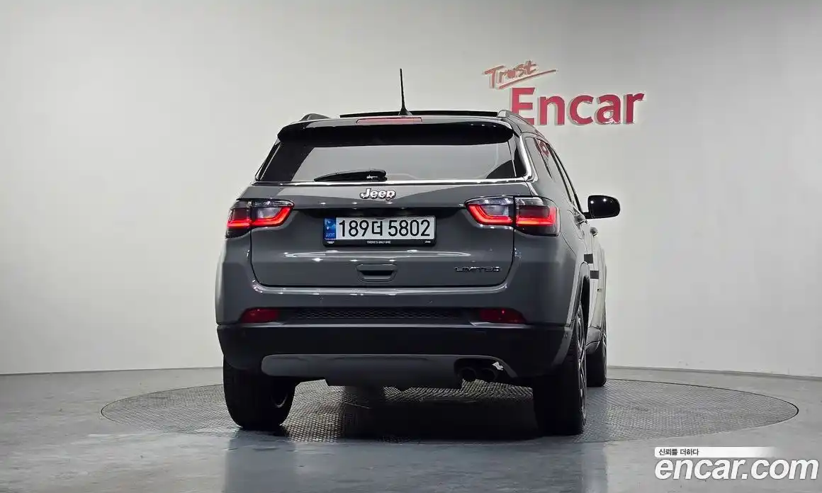 Jeep Compass 2022 2.4 Автомат в Москве № 169690, фото 17