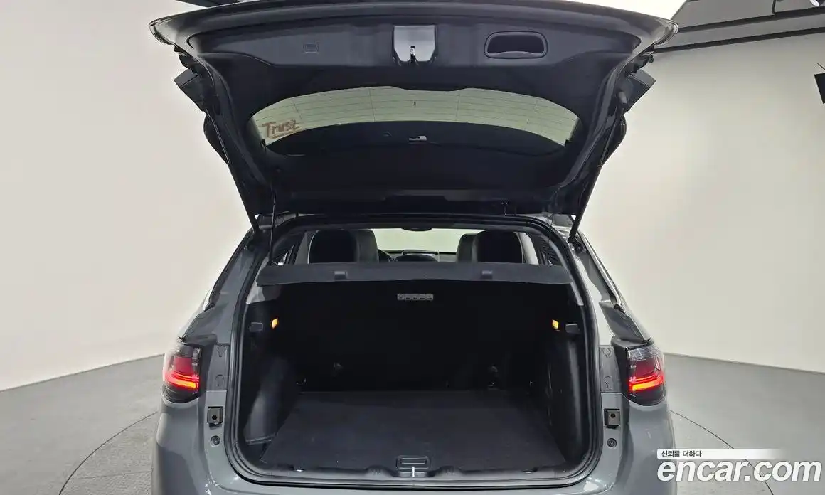 Jeep Compass 2022 2.4 Автомат в Москве № 169690, фото 10