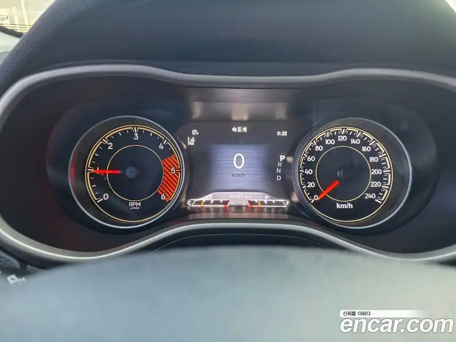 Jeep Cherokee 2015 2.0 Автомат в Москве № 170055, фото 9