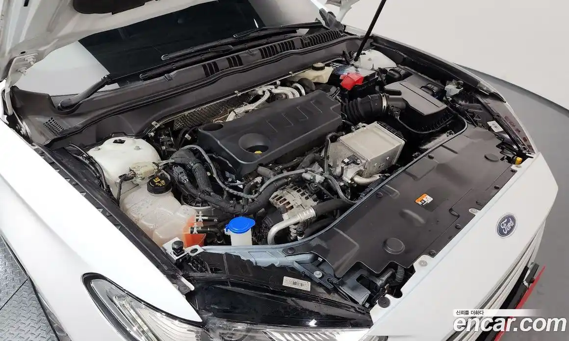 Ford Mondeo 2020 2.0 Автомат в Москве № 170867, фото 15