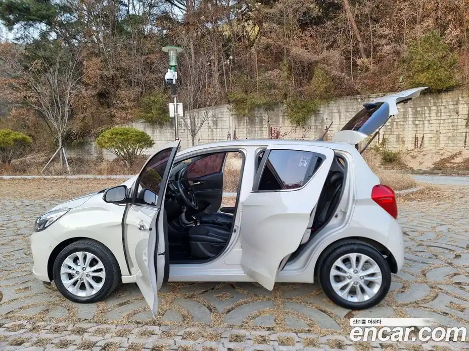 Chevrolet Spark 2019 1.0 Автомат в Москве № 175363, фото 20