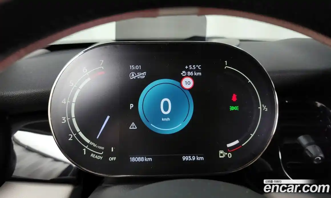 Mini Cooper 2023 2.0 Автомат в Москве № 176137, фото 16