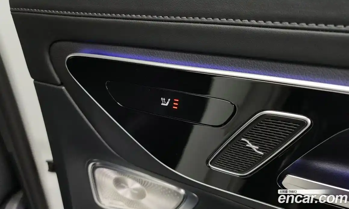 Mercedes-Benz GLC-Class 2024 2.0 Автомат в Москве № 176629, фото 19