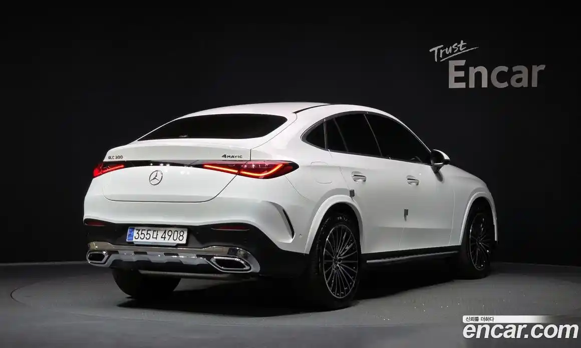 Mercedes-Benz GLC-Class 2024 2.0 Автомат в Москве № 176629, фото 2