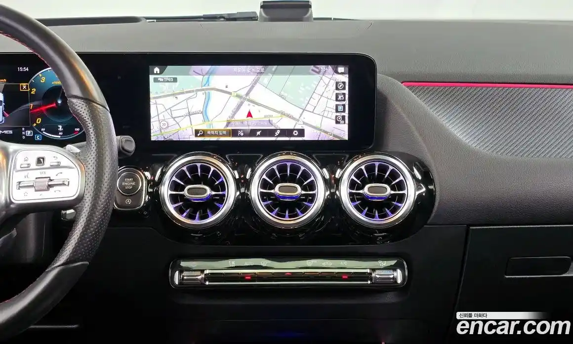 Mercedes-Benz GLA-Class 2021 2.0 Автомат в Москве № 179065, фото 14