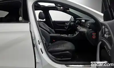 Mercedes-Benz E-Class 2023 2.0 Автомат в Москве № 180284, миниатюра 11