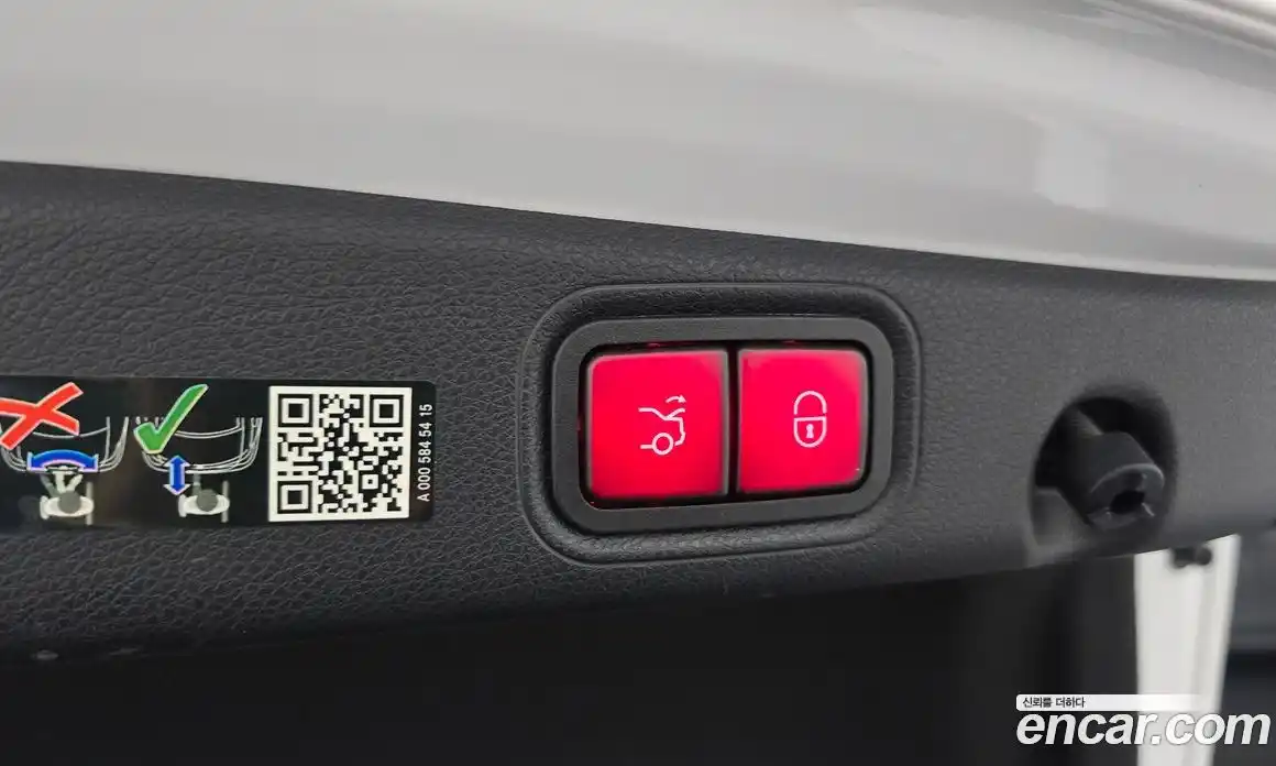 Mercedes-Benz E-Class 2023 2.0 Автомат в Москве № 180284, фото 20