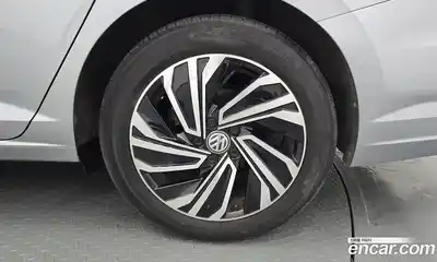 Volkswagen Jetta 2020 1.4 Автомат в Москве № 185136, миниатюра 6