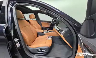 BMW 5-Series 2022 2.0 Автомат в Москве № 188210, миниатюра 3