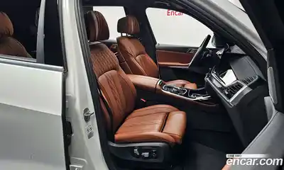 BMW X7 2024 3.0 Автомат в Москве № 188268, миниатюра 10