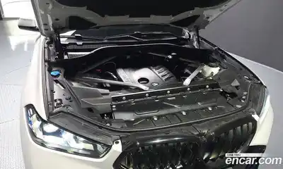 BMW X6 2025 3.0 Автомат в Москве № 188781, миниатюра 2