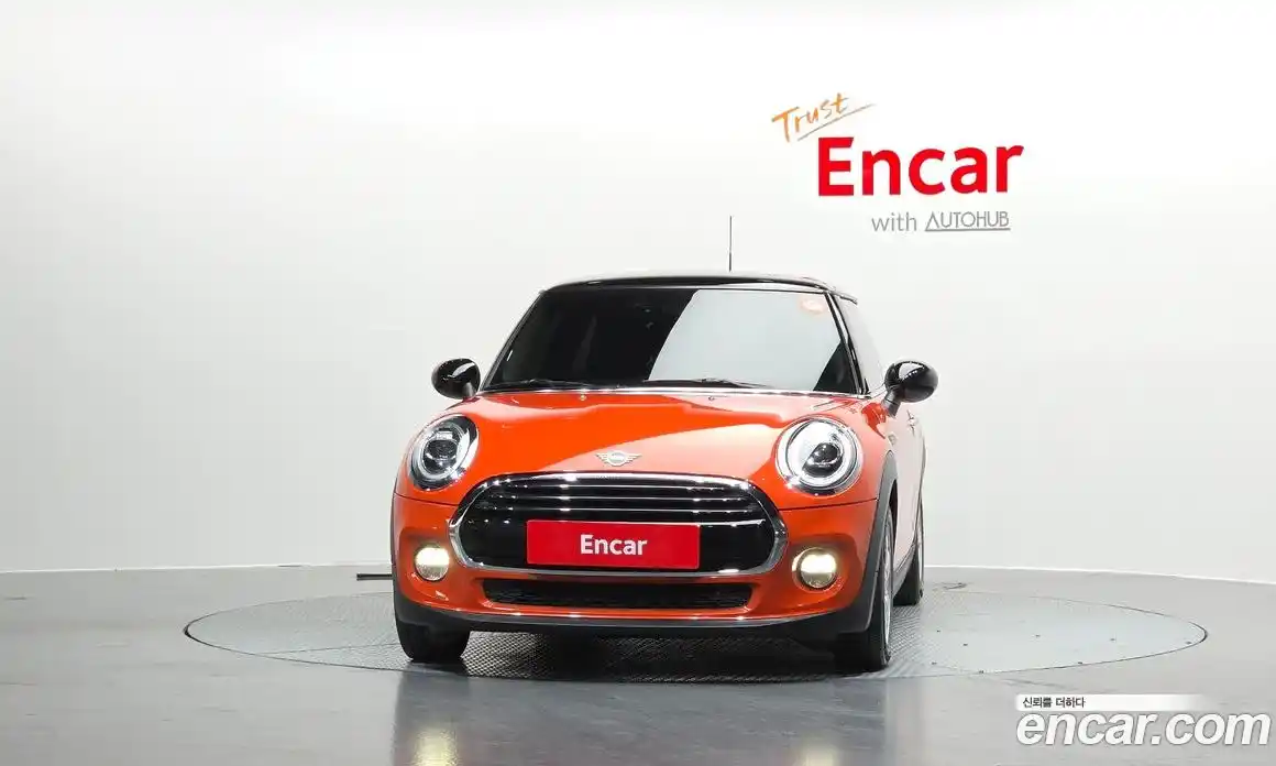 Mini Cooper 2019 1.5 Автомат в Москве № 189397, фото 17
