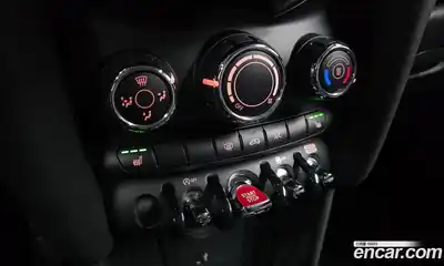 Mini Cooper 2019 1.5 Автомат в Москве № 189397, миниатюра 6