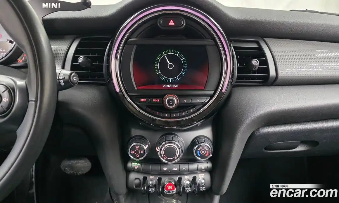 Mini Cooper 2019 1.5 Автомат в Москве № 189397, фото 8