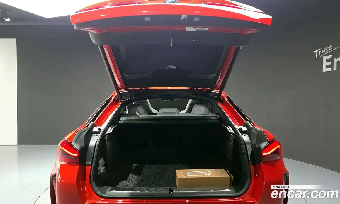 BMW X6M 2022 4.4 Автомат в Москве № 191658, фото 20