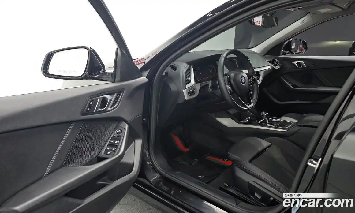 BMW 1-Series 2020 2.0 Автомат в Москве № 191839, фото 4