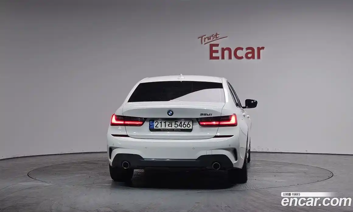 BMW 3-Series 2021 2.0 Автомат в Москве № 191900, фото 16