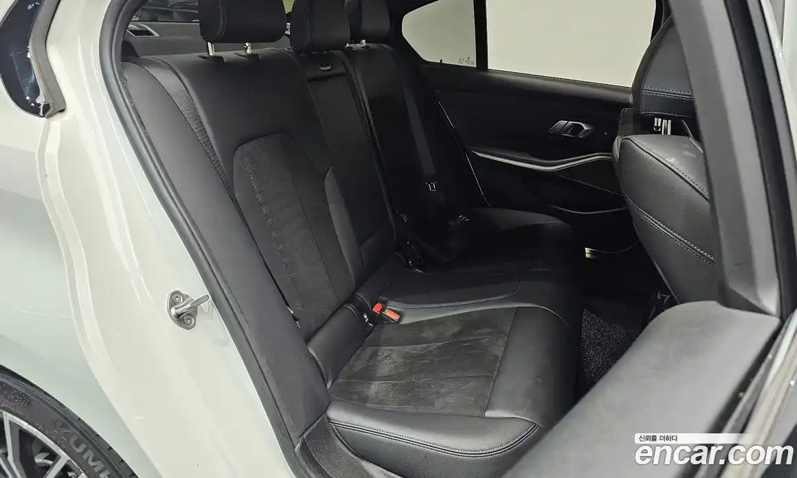 BMW 3-Series 2021 2.0 Автомат в Москве № 191900, фото 8