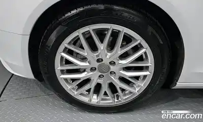 Audi A4 2016 2.0 Автомат в Москве № 192444, миниатюра 10