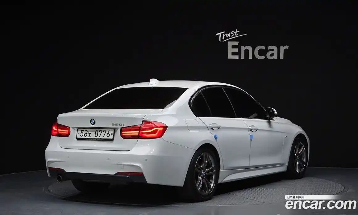 BMW 3-Series 2016 2.0 Автомат в Москве № 193218, фото 10