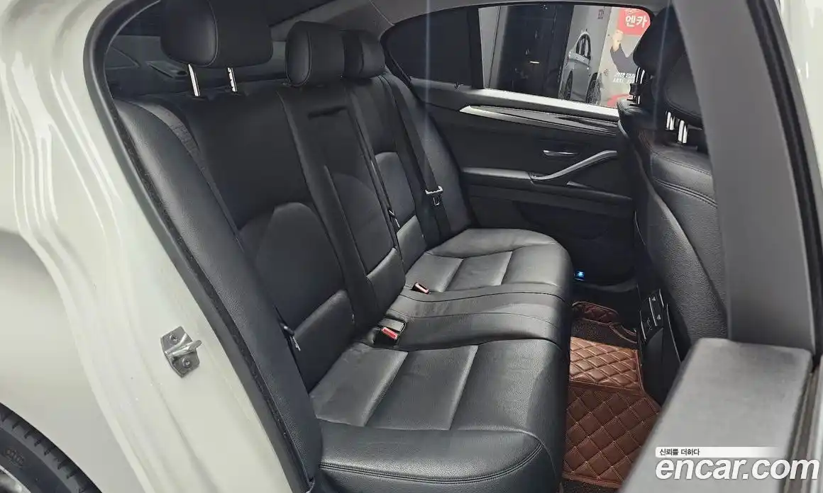 BMW 5-Series 2016 2.0 Автомат в Москве № 193236, фото 13