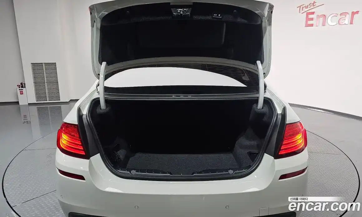 BMW 5-Series 2016 2.0 Автомат в Москве № 193236, фото 20