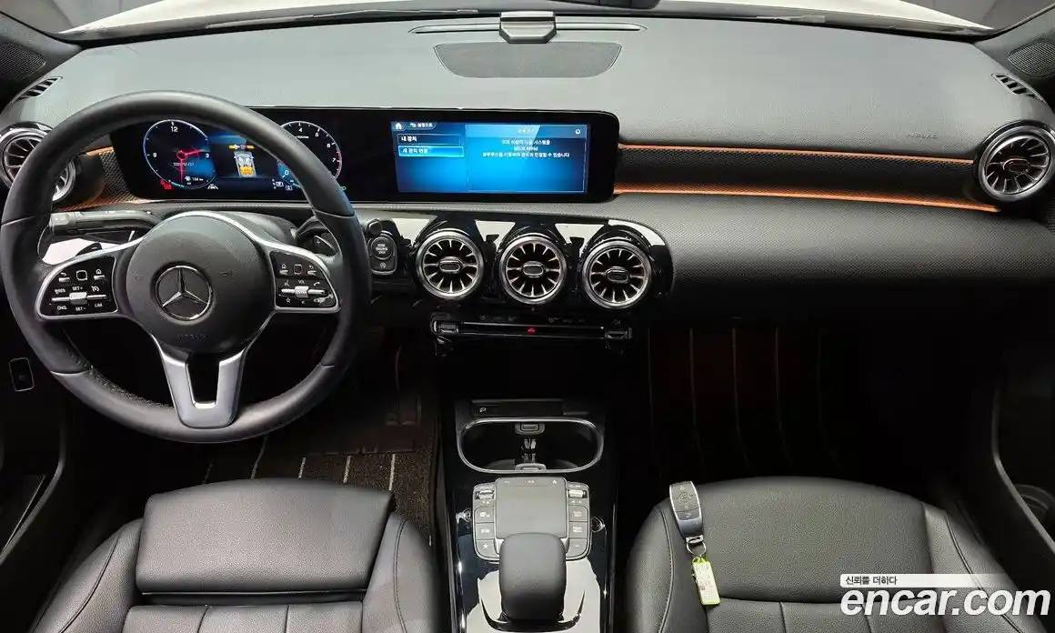 Mercedes-Benz A-Class 2022 2.0 Автомат в Москве № 193736, фото 11