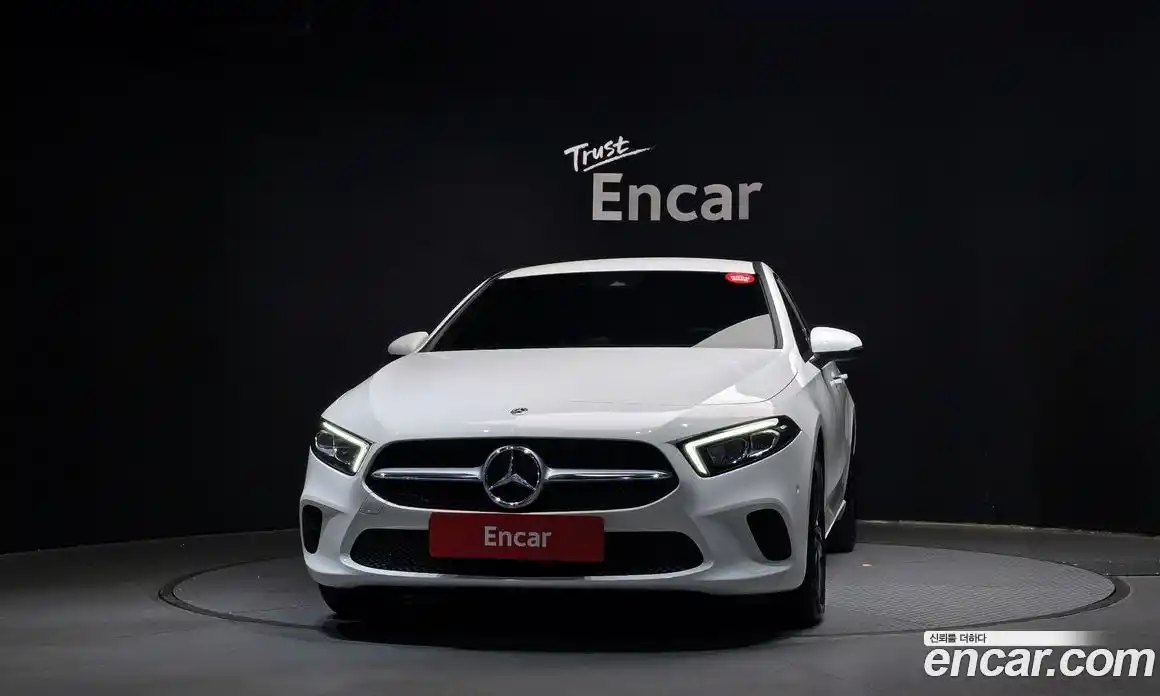 Mercedes-Benz A-Class 2022 2.0 Автомат в Москве № 193736, фото 7