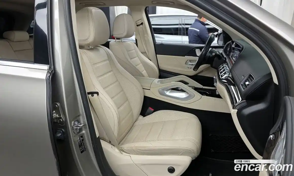 Mercedes-Benz GLE-Class 2021 2.0 Автомат в Москве № 194174, фото 2