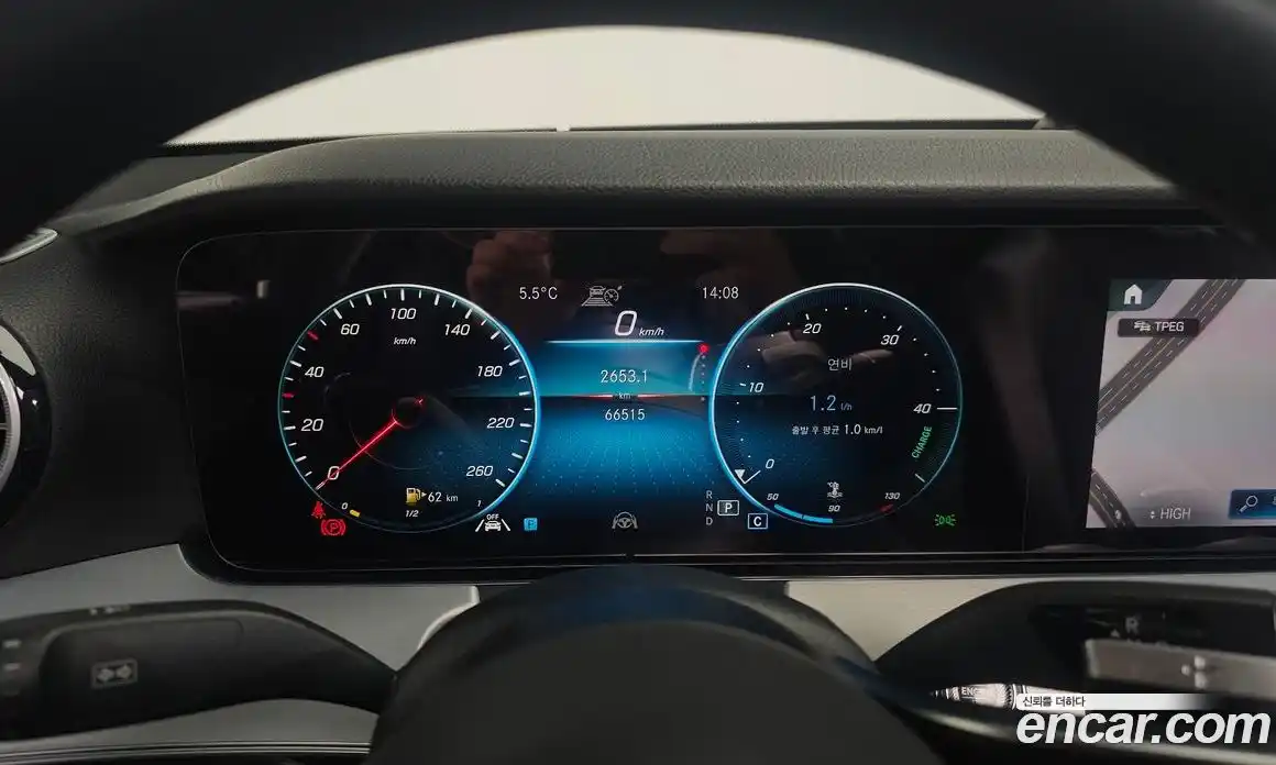 Mercedes-Benz E-Class 2021 2.0 Автомат в Москве № 194458, фото 8