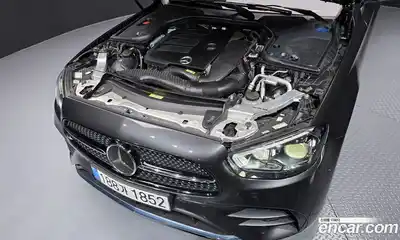 Mercedes-Benz E-Class 2021 2.0 Автомат в Москве № 194823, миниатюра 11