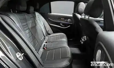 Mercedes-Benz E-Class 2021 2.0 Автомат в Москве № 194823, миниатюра 8