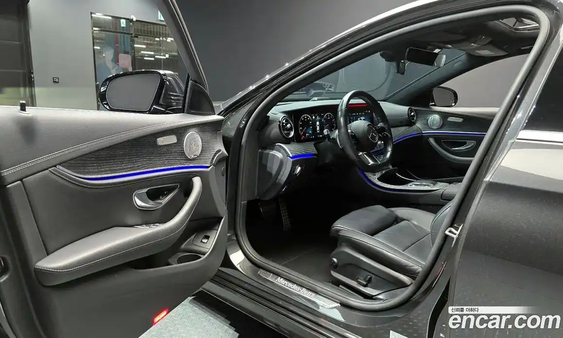 Mercedes-Benz E-Class 2021 2.0 Автомат в Москве № 194823, фото 9