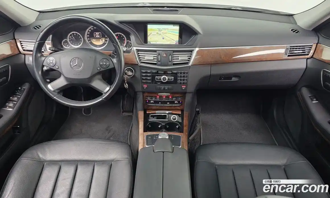 Mercedes-Benz E-Class 2012 3.5 Автомат в Москве № 195241, фото 3