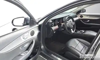 Mercedes-Benz E-Class, 2018