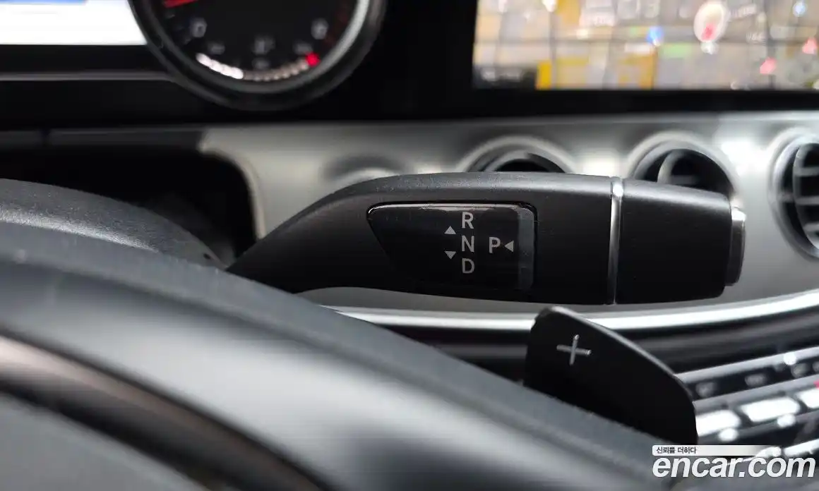 Mercedes-Benz E-Class 2018 2.0 Автомат в Москве № 195652, фото 3