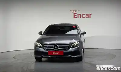 Mercedes-Benz E-Class 2018 2.0 Автомат в Москве № 195652, миниатюра 9